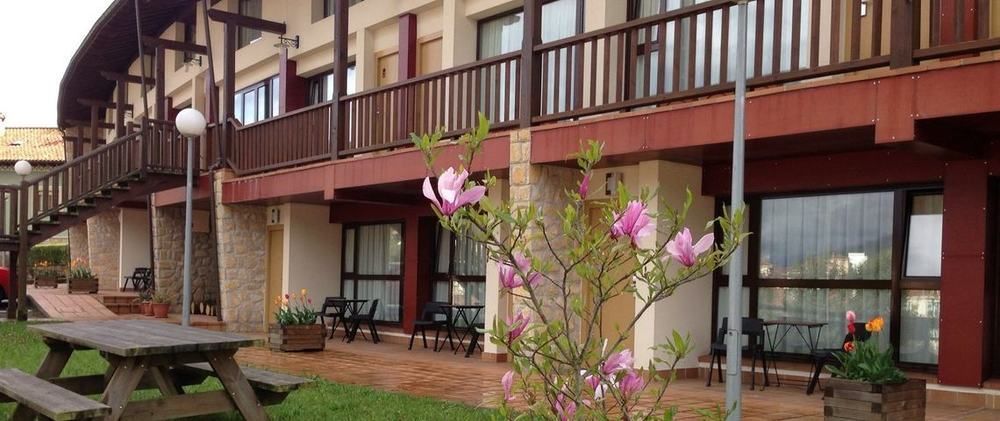 Apartamentos Aldea Del Puente Кангас-де-Онис Экстерьер фото